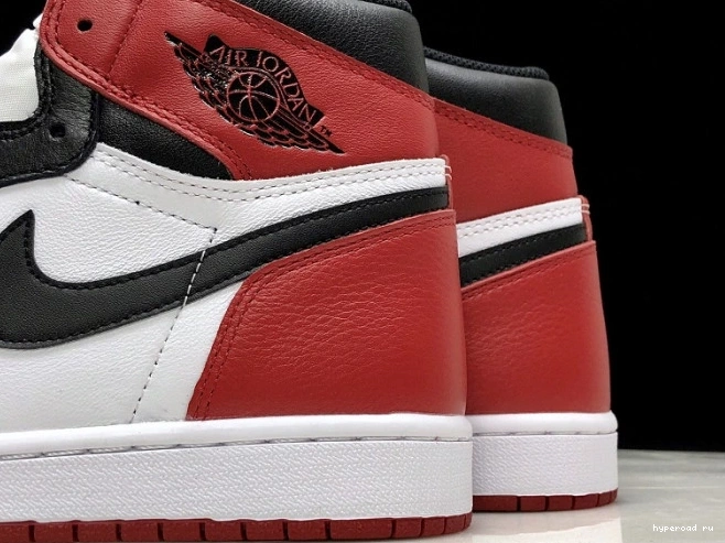 Black Toe Retro 555088-125 Air Jordan 1 1213